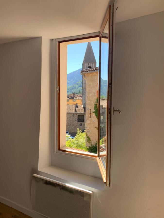 Appartamento Le Grenier Sospel Esterno foto